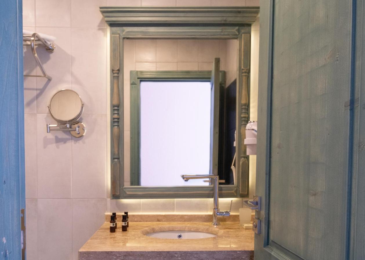 Noel Baba Hotel Каш Екстериор снимка