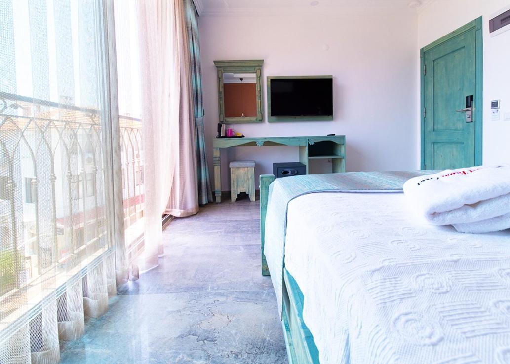 Noel Baba Hotel Каш Екстериор снимка