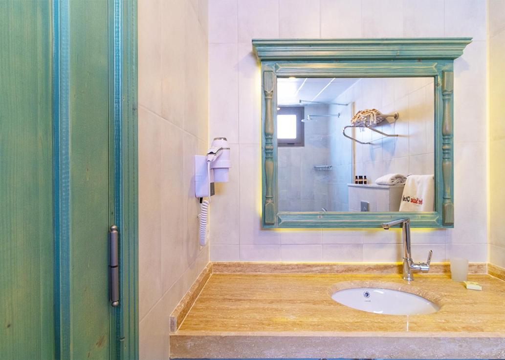 Noel Baba Hotel Каш Екстериор снимка