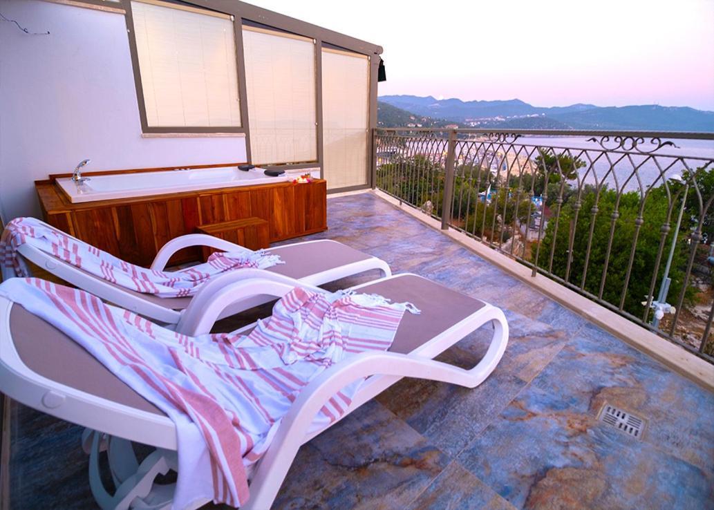 Noel Baba Hotel Каш Екстериор снимка